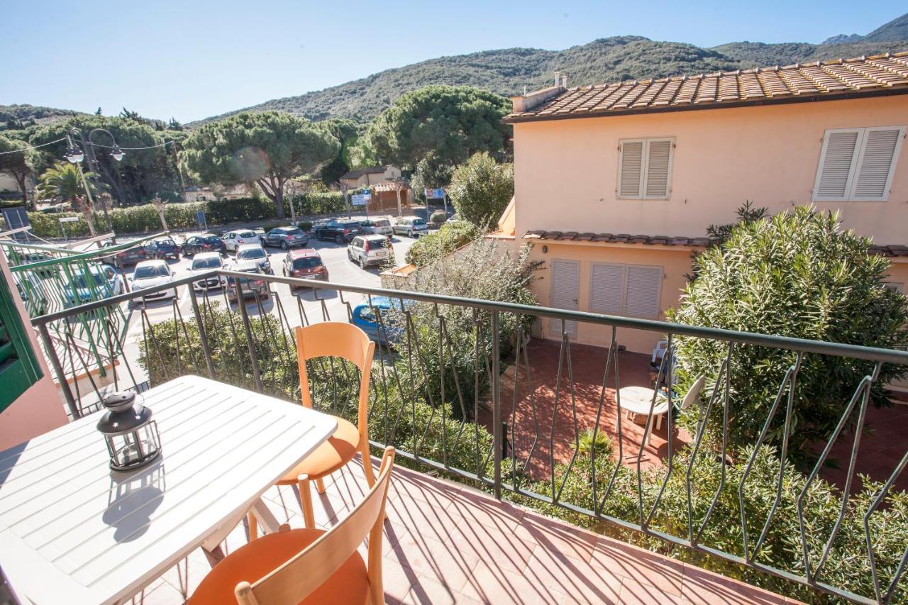 Appartamento In Via Del Mare A Procchio Procchio  Εξωτερικό φωτογραφία